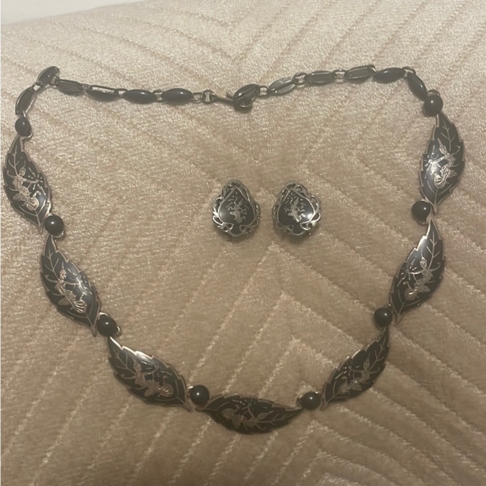 Siamese Silver dancing figure Necklace and clip earrings set - NOS
